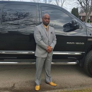 Meet your Posher, Eric